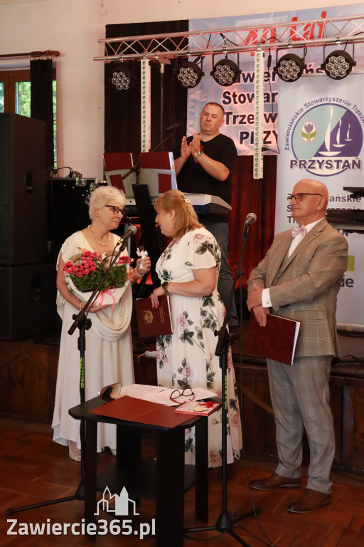 Fotorelacja: 40-lecie Zawierciańskiego Stowarzyszenia Trzeźwościowego PRZYSTAŃ