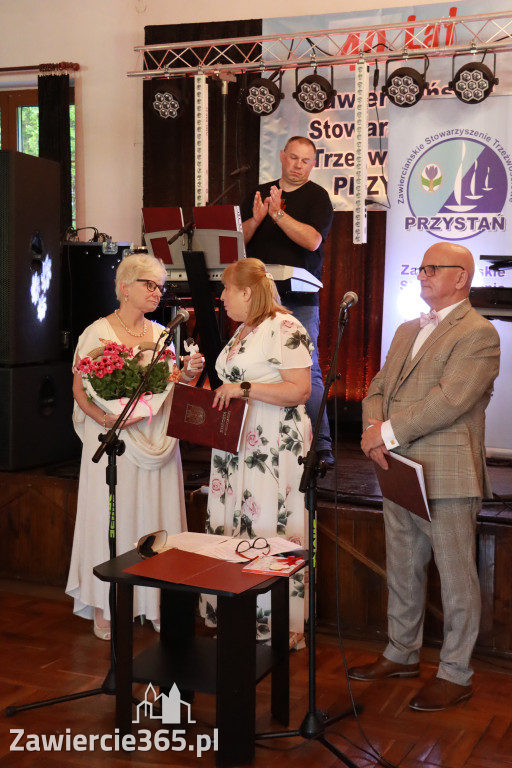 Fotorelacja: 40-lecie Zawierciańskiego Stowarzyszenia Trzeźwościowego PRZYSTAŃ