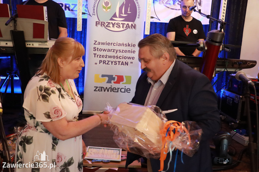 Fotorelacja: 40-lecie Zawierciańskiego Stowarzyszenia Trzeźwościowego PRZYSTAŃ