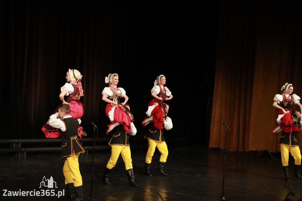 Fotorelacja I: Koncert Zespołu Pieśni i Tańca ŚLĄSK w Zawierciu