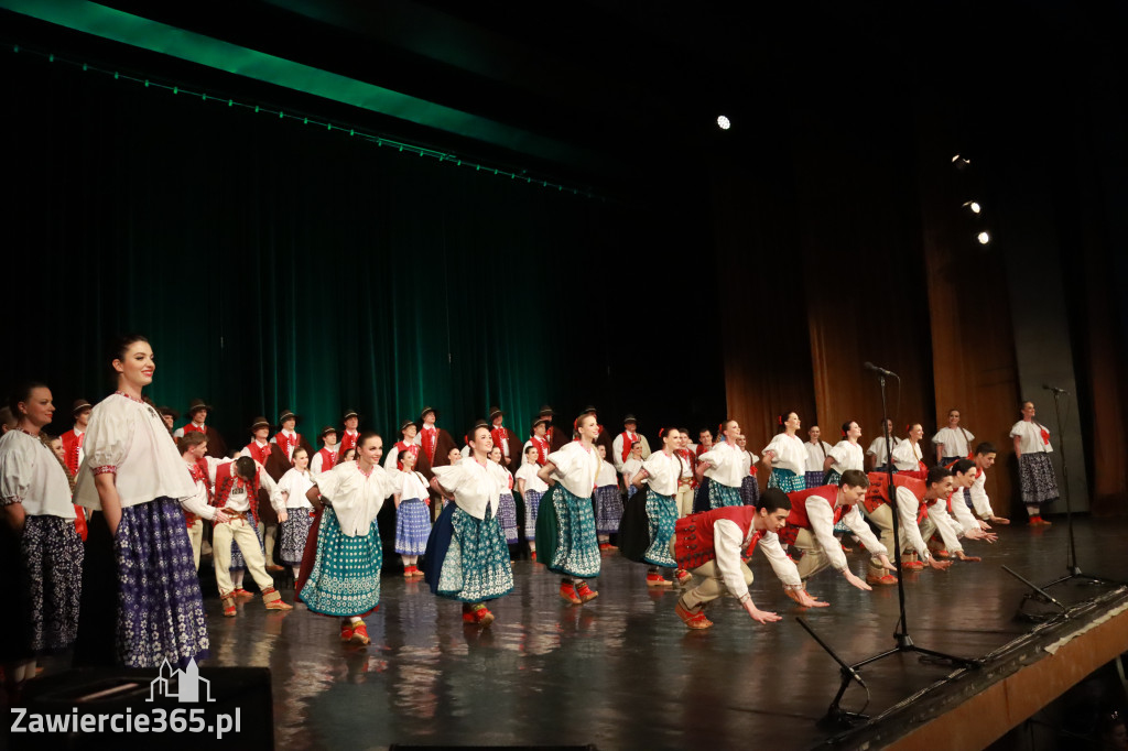 Fotorelacja II: Koncert Zespołu Pieśni i Tańca ŚLĄSK w Zawierciu