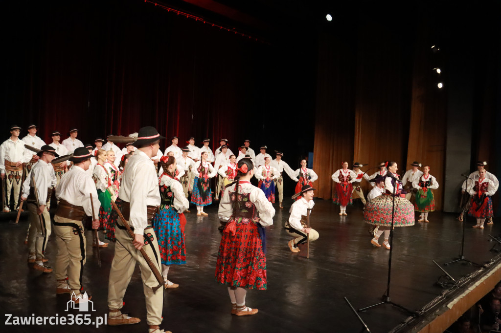 Fotorelacja II: Koncert Zespołu Pieśni i Tańca ŚLĄSK w Zawierciu