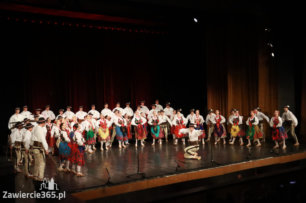 Fotorelacja II: Koncert Zespołu Pieśni i Tańca ŚLĄSK w Zawierciu