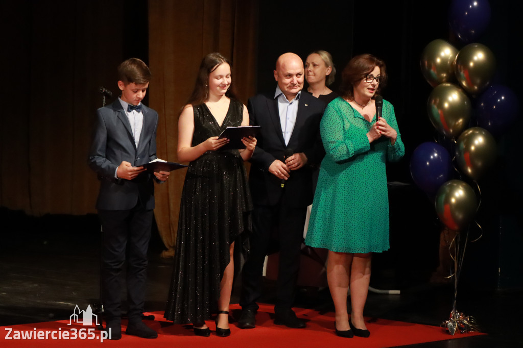 Fotorelacja: Zakończenie Roku Szkolnego SP2 w MOK Zawiercie