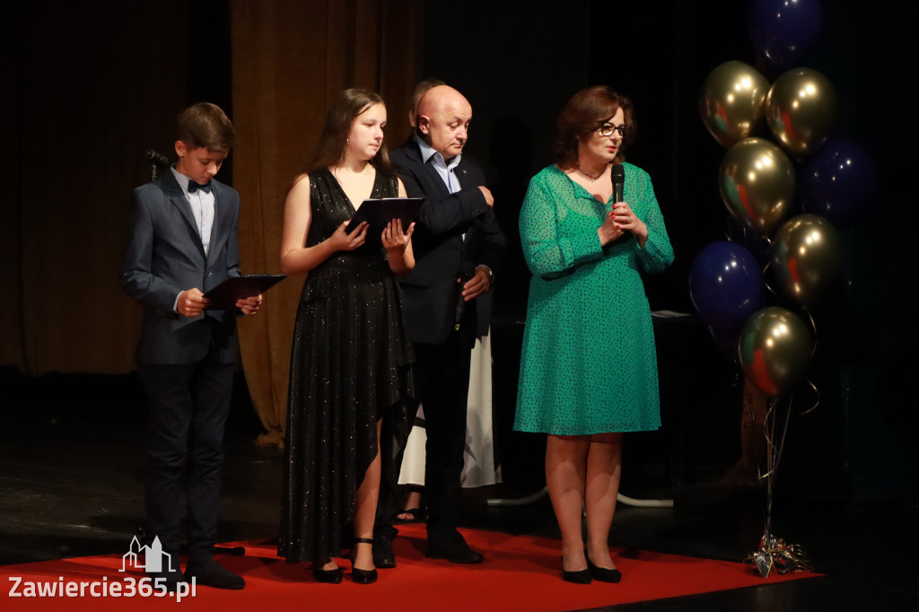 Fotorelacja: Zakończenie Roku Szkolnego SP2 w MOK Zawiercie