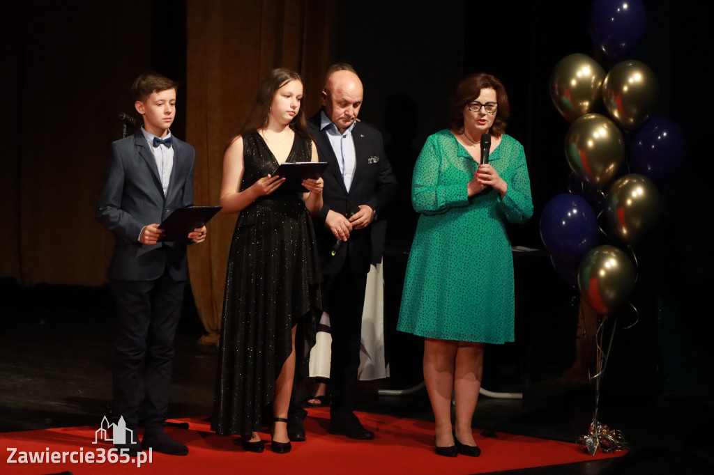 Fotorelacja: Zakończenie Roku Szkolnego SP2 w MOK Zawiercie