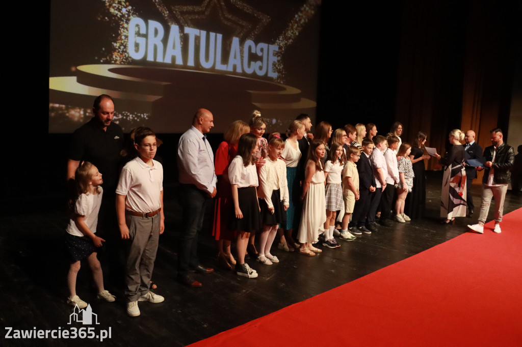 Fotorelacja: Zakończenie Roku Szkolnego SP2 w MOK Zawiercie