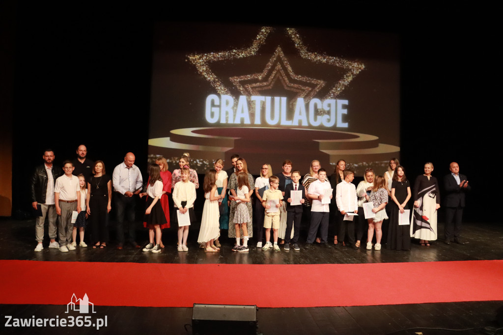 Fotorelacja: Zakończenie Roku Szkolnego SP2 w MOK Zawiercie