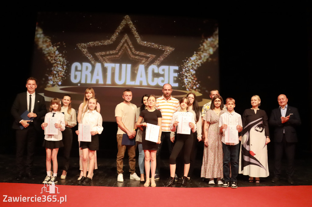 Fotorelacja: Zakończenie Roku Szkolnego SP2 w MOK Zawiercie