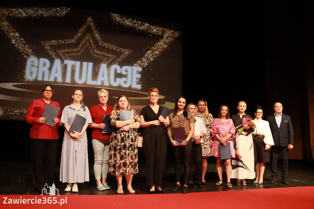 Fotorelacja: Zakończenie Roku Szkolnego SP2 w MOK Zawiercie