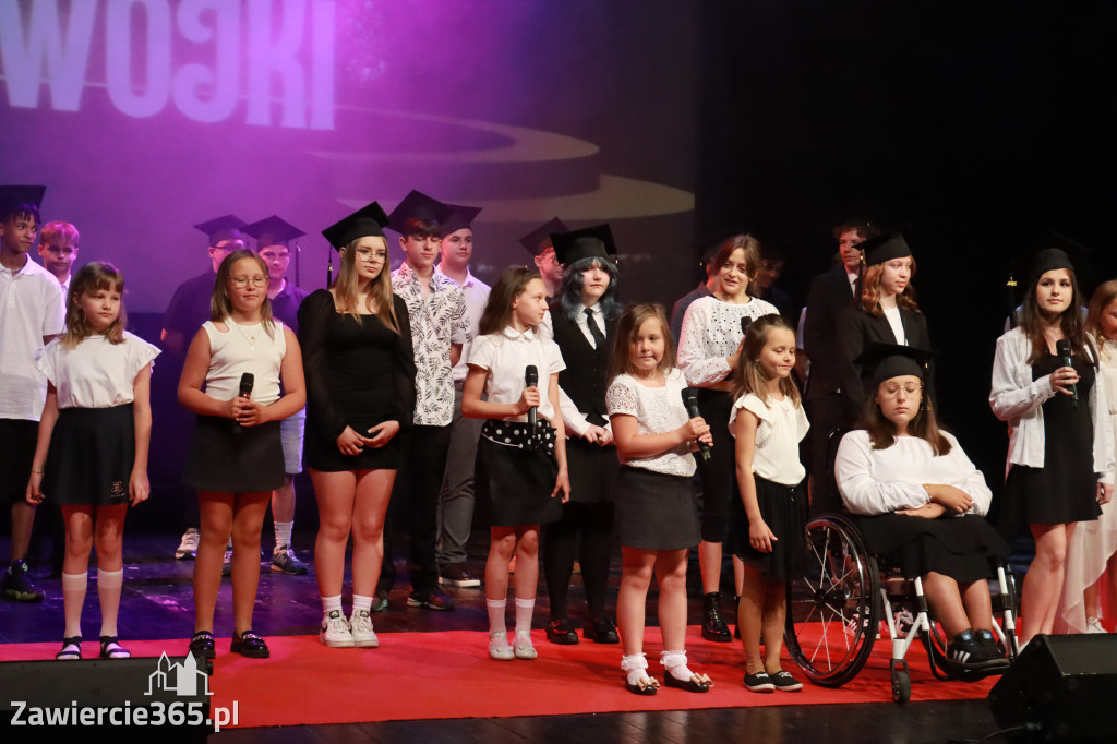 Fotorelacja: Zakończenie Roku Szkolnego SP2 w MOK Zawiercie