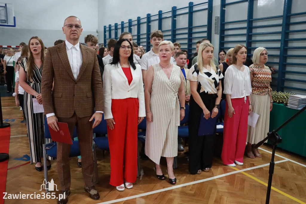 Fotorelacja: Zakończenie Roku Szkolnego SP5 w Zawierciu