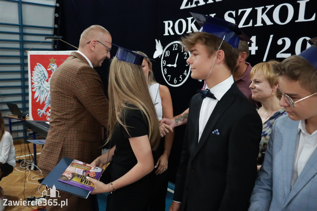 Fotorelacja: Zakończenie Roku Szkolnego SP5 w Zawierciu