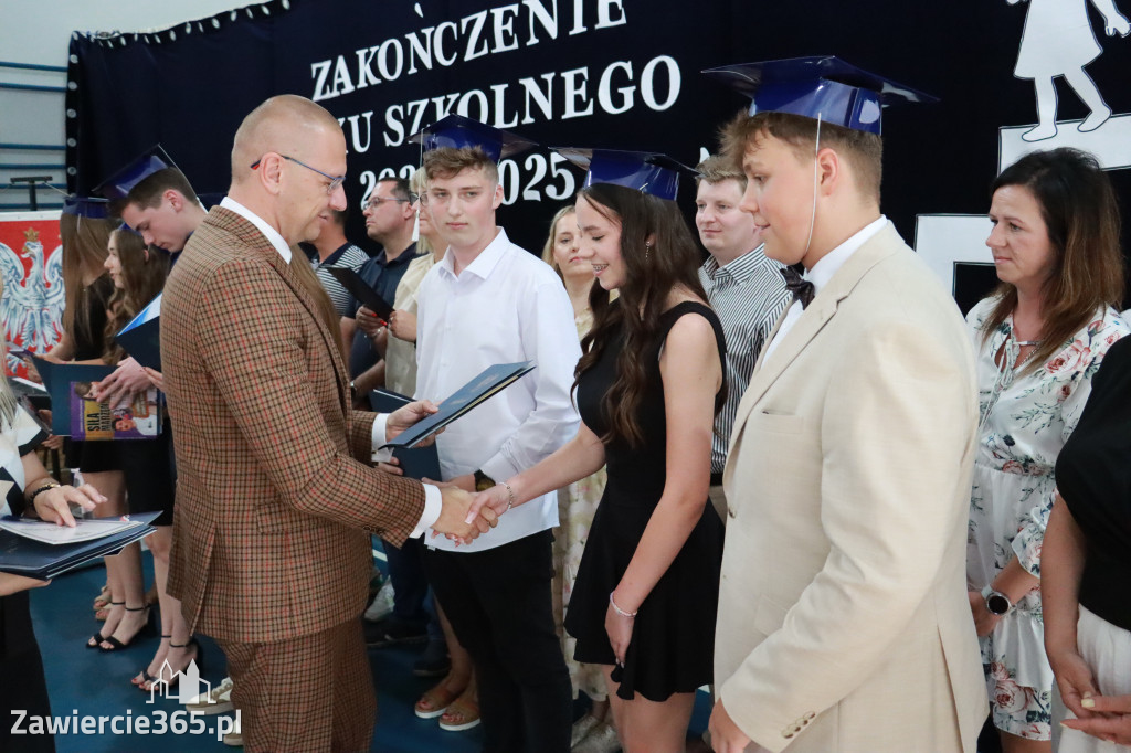 Fotorelacja: Zakończenie Roku Szkolnego SP5 w Zawierciu