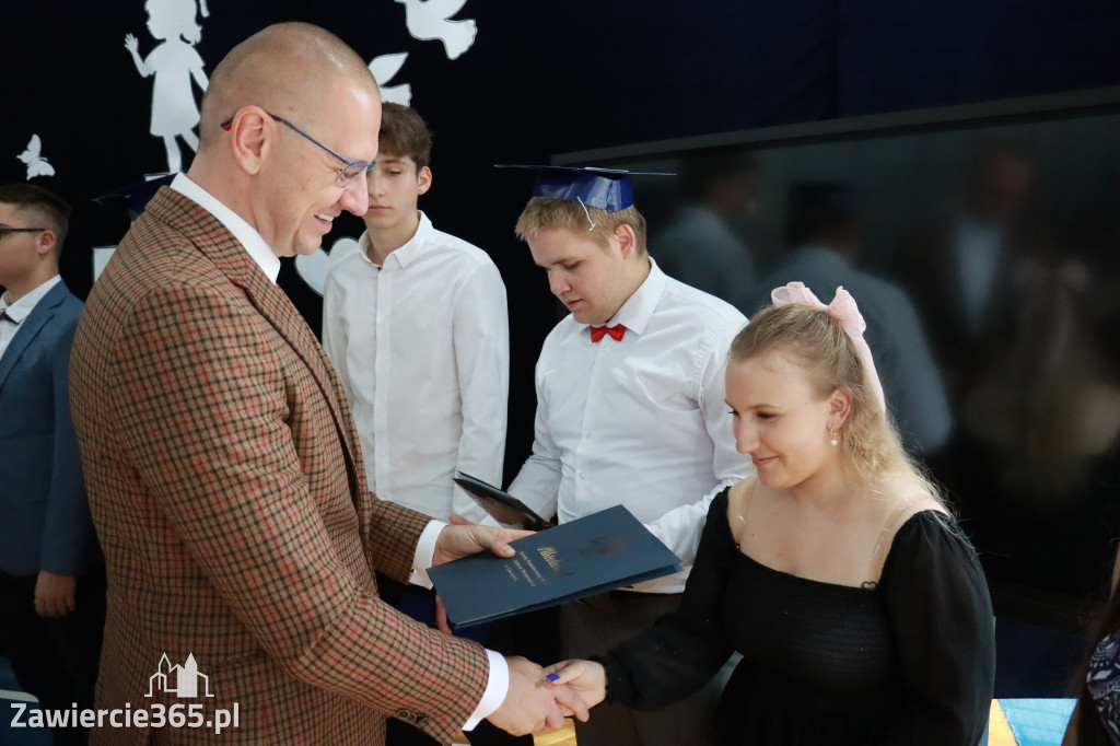 Fotorelacja: Zakończenie Roku Szkolnego SP5 w Zawierciu