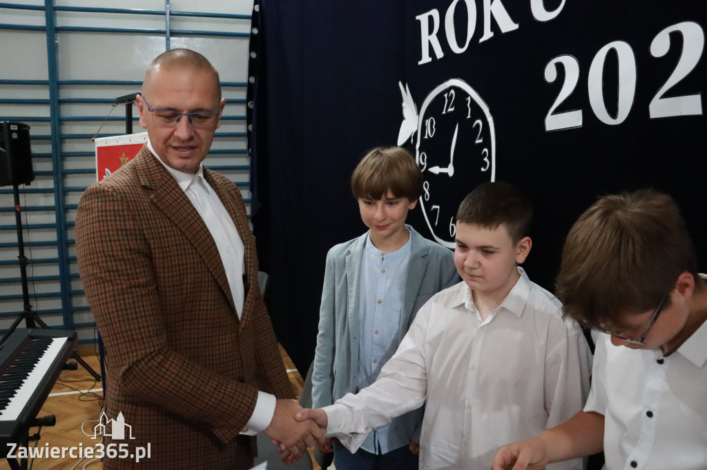 Fotorelacja: Zakończenie Roku Szkolnego SP5 w Zawierciu