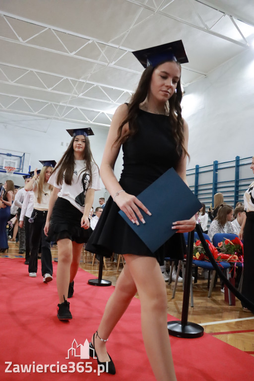 Fotorelacja: Zakończenie Roku Szkolnego SP5 w Zawierciu