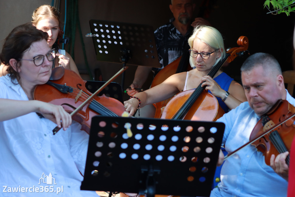 Fotorelacja I: Koncert Filharmonii Jurajskiej OPERETKA W OGRODZIE - Zawiercie