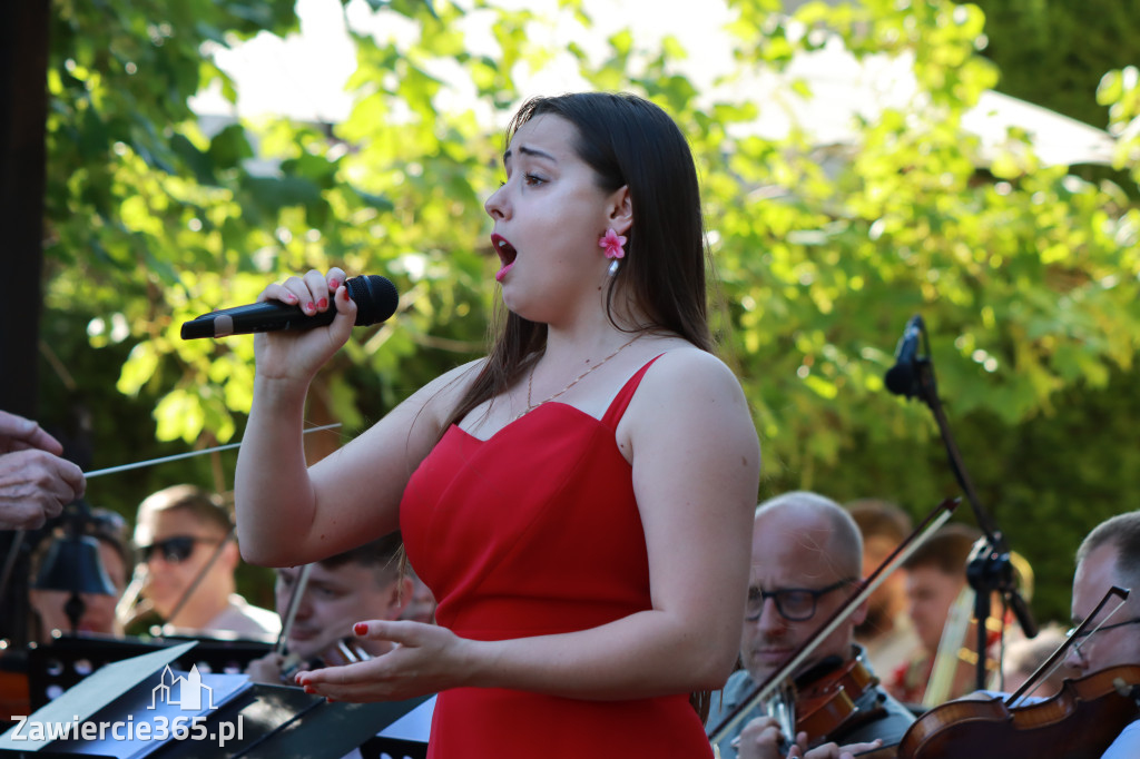 Fotorelacja I: Koncert Filharmonii Jurajskiej OPERETKA W OGRODZIE - Zawiercie