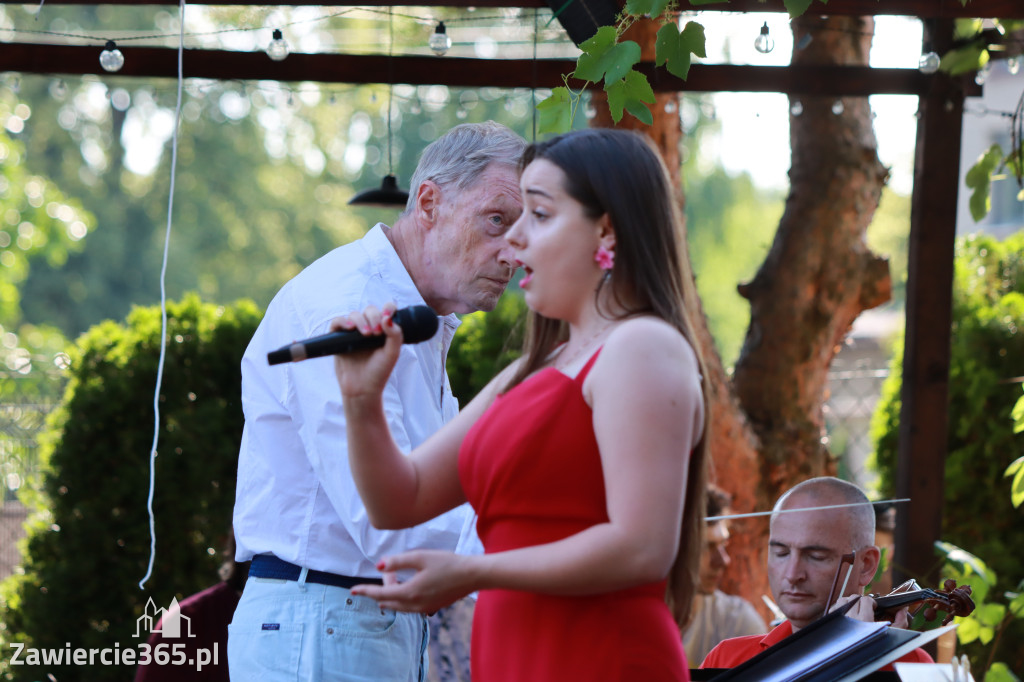 Fotorelacja I: Koncert Filharmonii Jurajskiej OPERETKA W OGRODZIE - Zawiercie