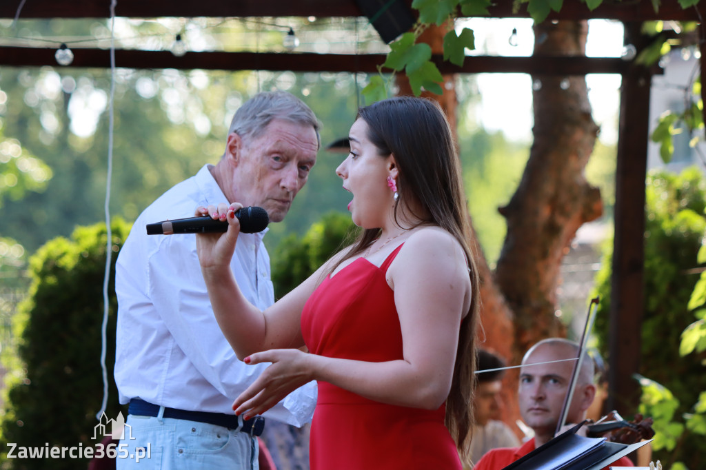 Fotorelacja I: Koncert Filharmonii Jurajskiej OPERETKA W OGRODZIE - Zawiercie