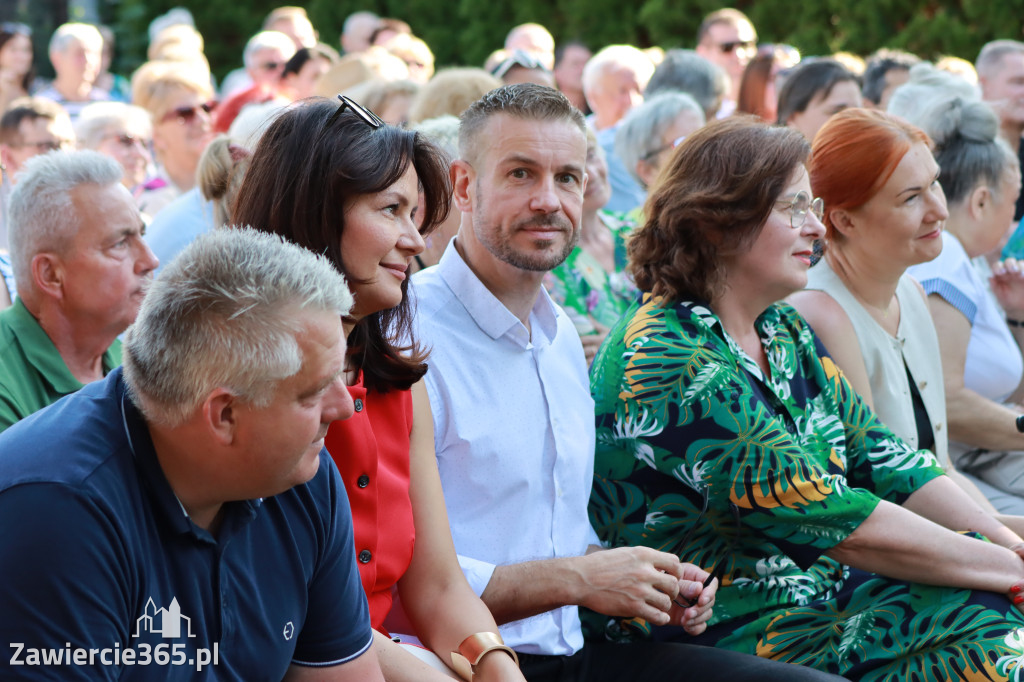Fotorelacja I: Koncert Filharmonii Jurajskiej OPERETKA W OGRODZIE - Zawiercie