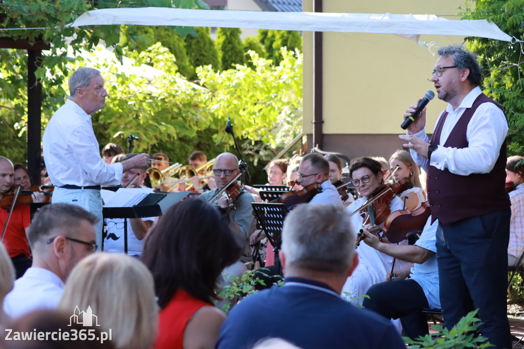 Fotorelacja I: Koncert Filharmonii Jurajskiej OPERETKA W OGRODZIE - Zawiercie