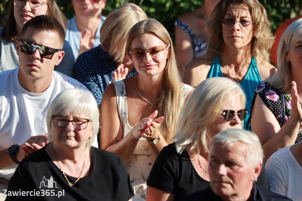 Fotorelacja I: Koncert Filharmonii Jurajskiej OPERETKA W OGRODZIE - Zawiercie