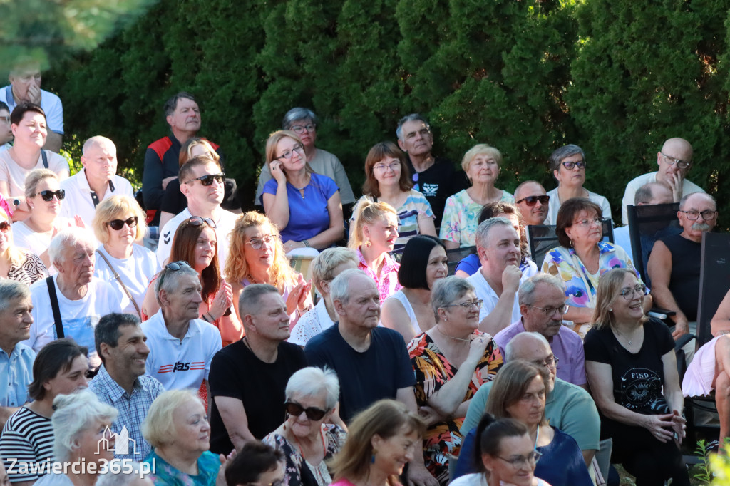 Fotorelacja I: Koncert Filharmonii Jurajskiej OPERETKA W OGRODZIE - Zawiercie