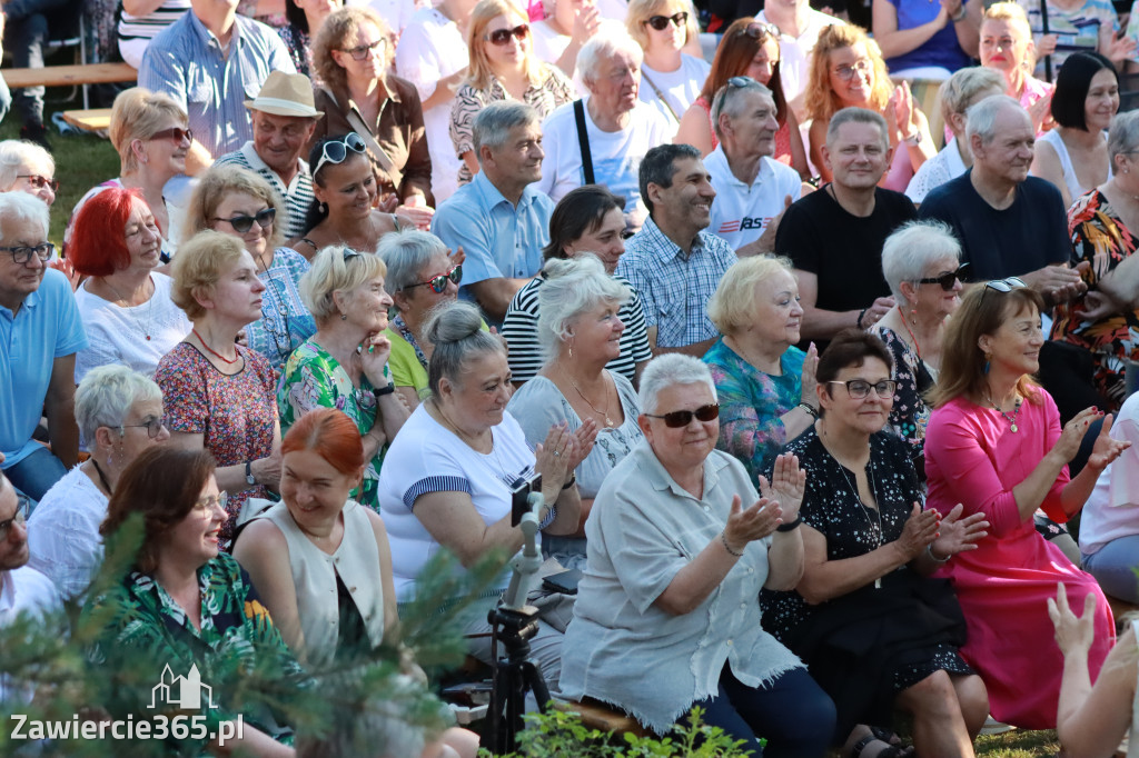 Fotorelacja I: Koncert Filharmonii Jurajskiej OPERETKA W OGRODZIE - Zawiercie