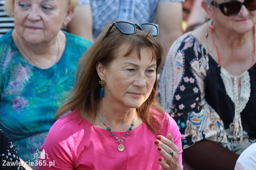 Fotorelacja I: Koncert Filharmonii Jurajskiej OPERETKA W OGRODZIE - Zawiercie