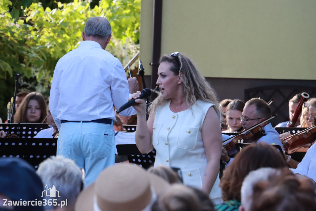 Fotorelacja I: Koncert Filharmonii Jurajskiej OPERETKA W OGRODZIE - Zawiercie