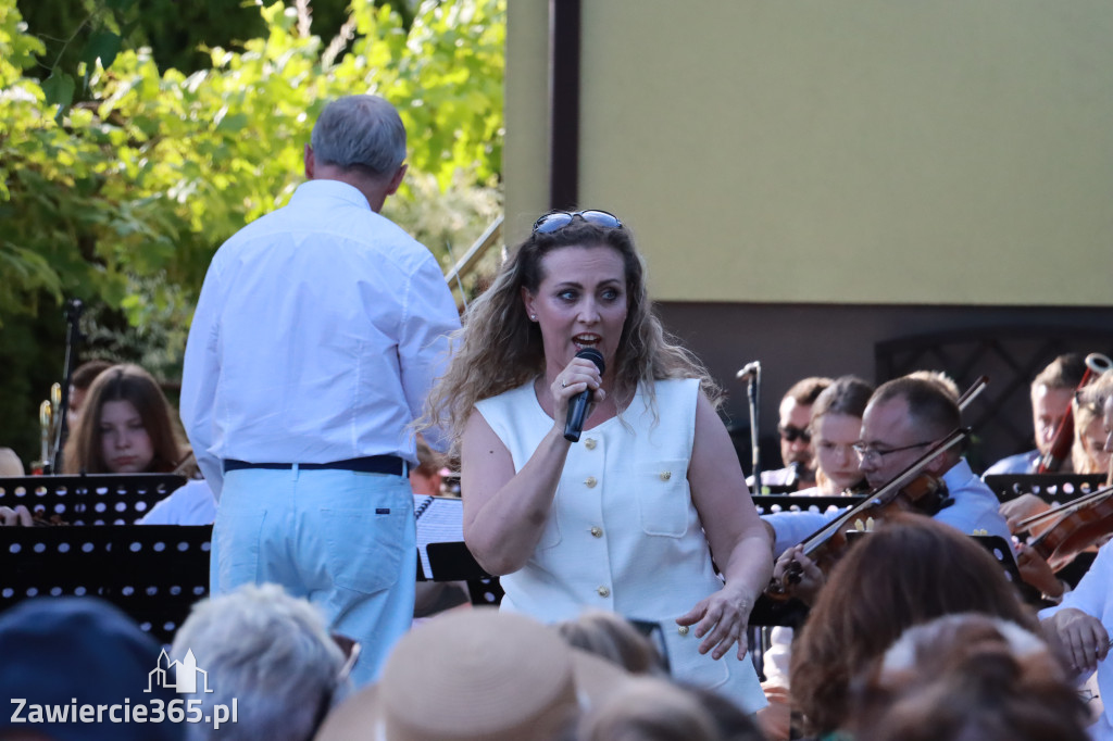 Fotorelacja I: Koncert Filharmonii Jurajskiej OPERETKA W OGRODZIE - Zawiercie