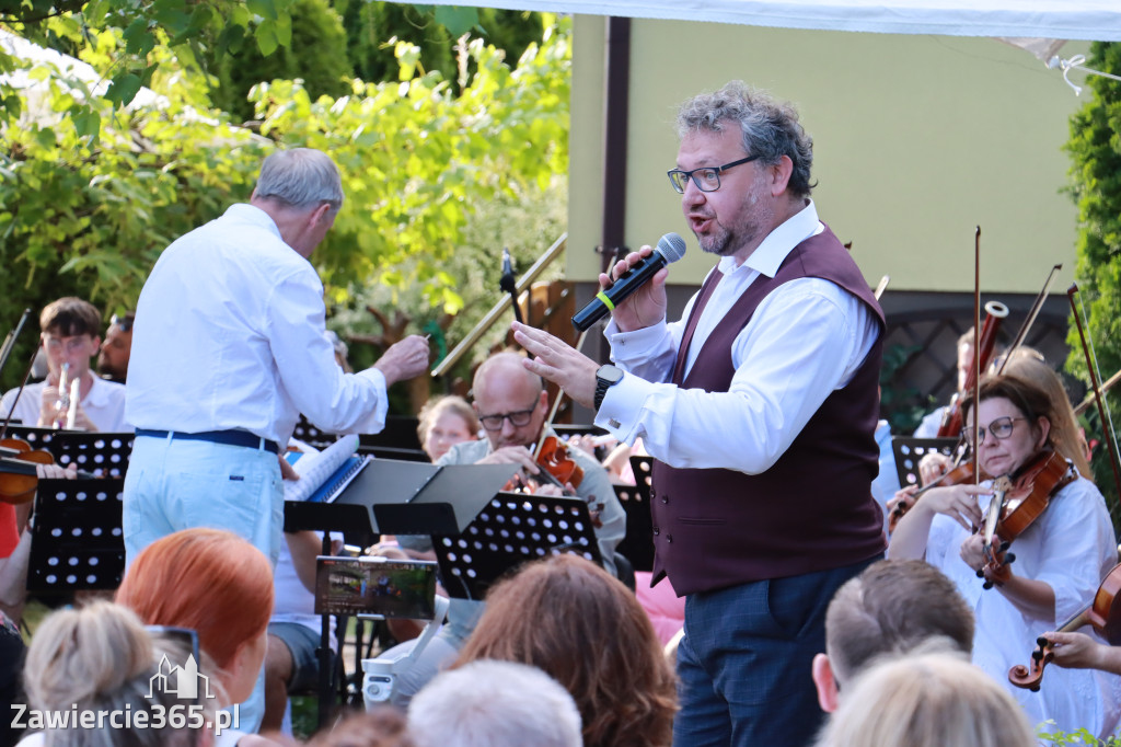 Fotorelacja I: Koncert Filharmonii Jurajskiej OPERETKA W OGRODZIE - Zawiercie