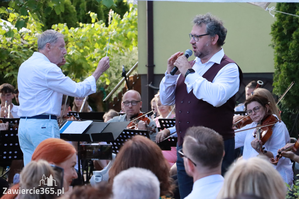 Fotorelacja I: Koncert Filharmonii Jurajskiej OPERETKA W OGRODZIE - Zawiercie