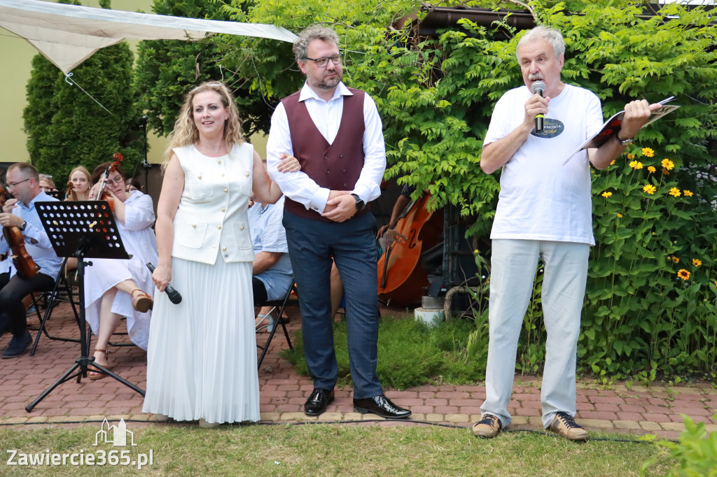Fotorelacja I: Koncert Filharmonii Jurajskiej OPERETKA W OGRODZIE - Zawiercie