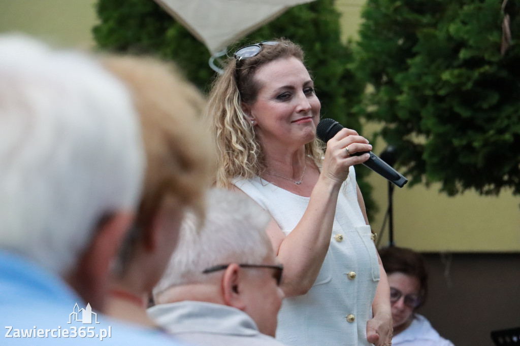 Fotorelacja I: Koncert Filharmonii Jurajskiej OPERETKA W OGRODZIE - Zawiercie