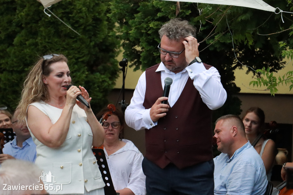Fotorelacja I: Koncert Filharmonii Jurajskiej OPERETKA W OGRODZIE - Zawiercie