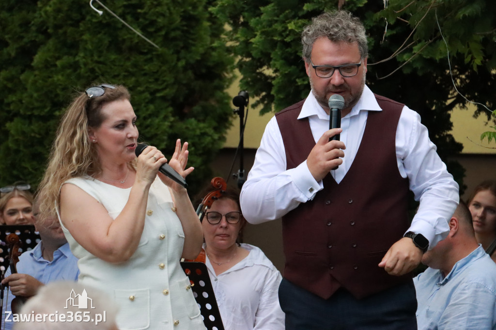 Fotorelacja I: Koncert Filharmonii Jurajskiej OPERETKA W OGRODZIE - Zawiercie