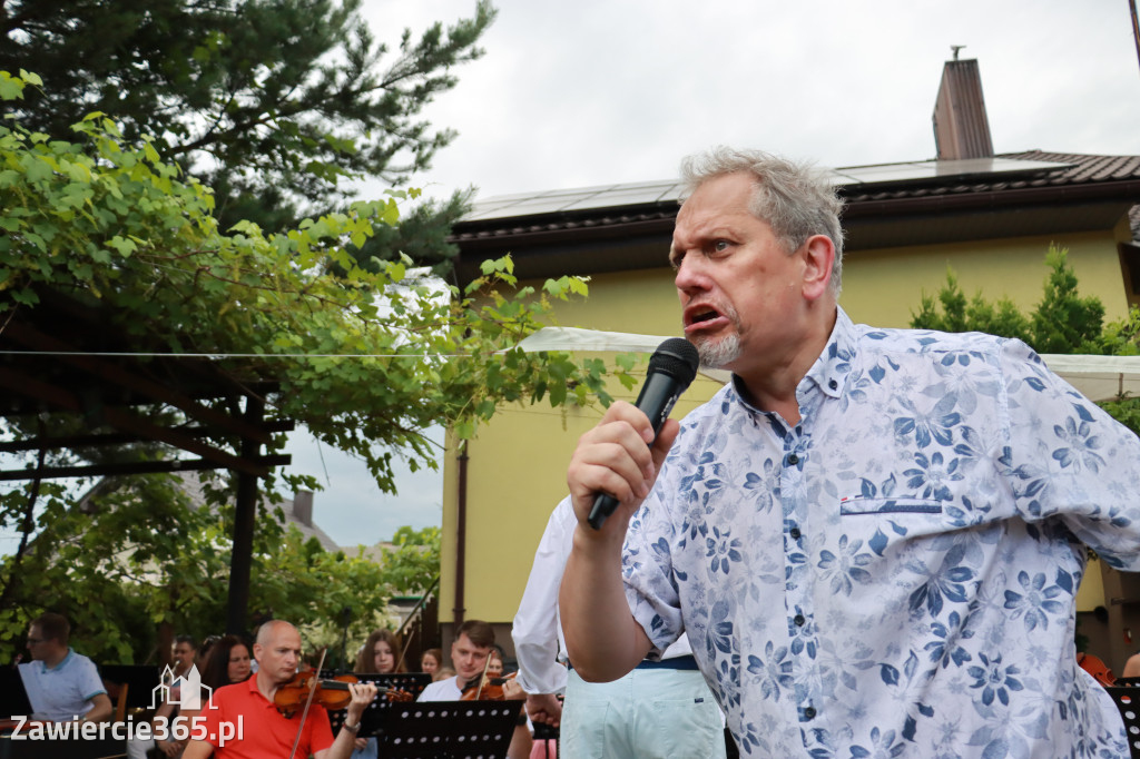 Fotorelacja II: Koncert Filharmonii Jurajskiej OPERETKA W OGRODZIE - Zawiercie