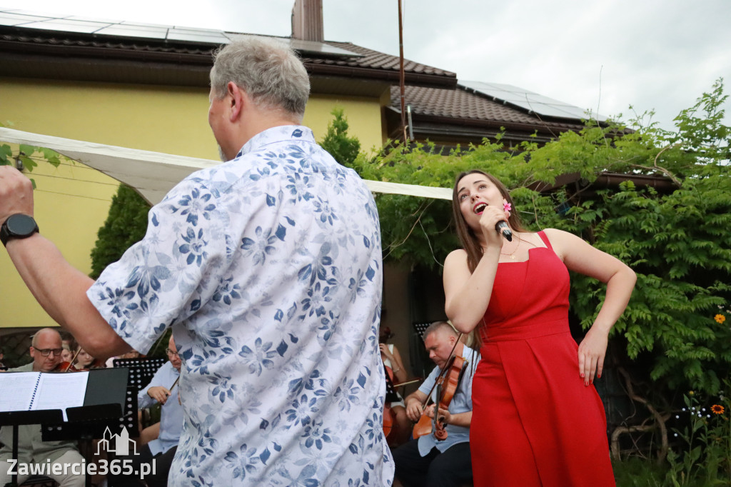 Fotorelacja II: Koncert Filharmonii Jurajskiej OPERETKA W OGRODZIE - Zawiercie