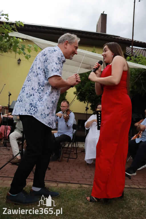 Fotorelacja II: Koncert Filharmonii Jurajskiej OPERETKA W OGRODZIE - Zawiercie