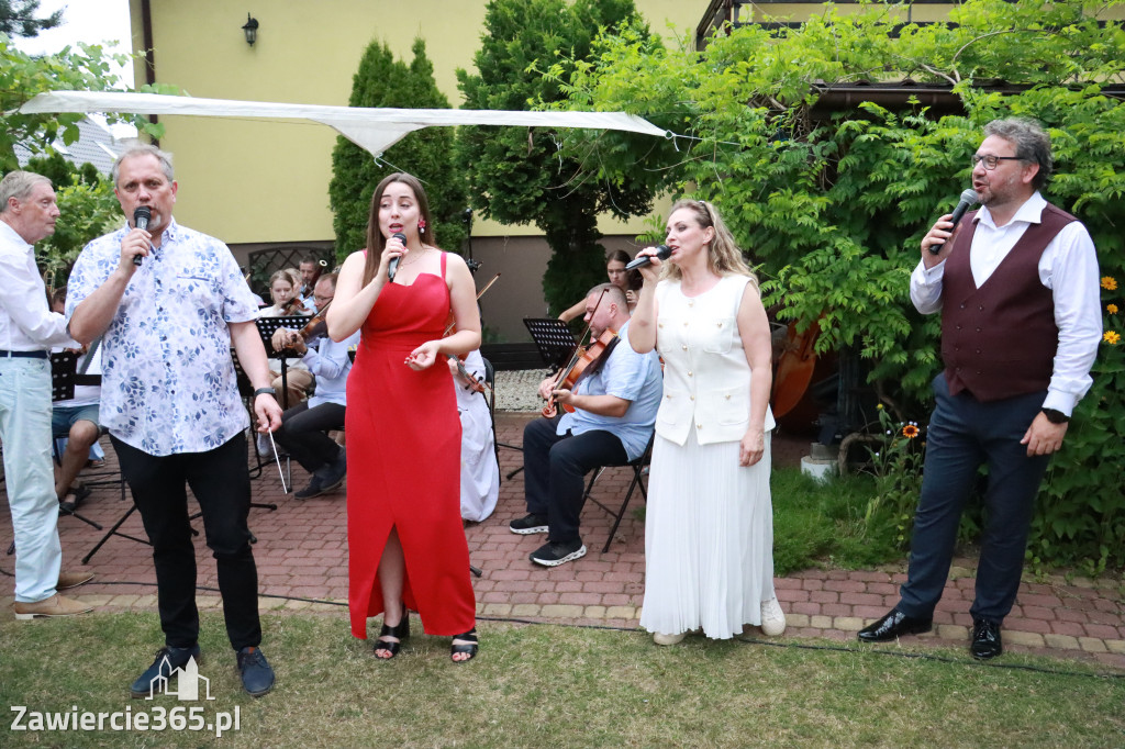 Fotorelacja II: Koncert Filharmonii Jurajskiej OPERETKA W OGRODZIE - Zawiercie