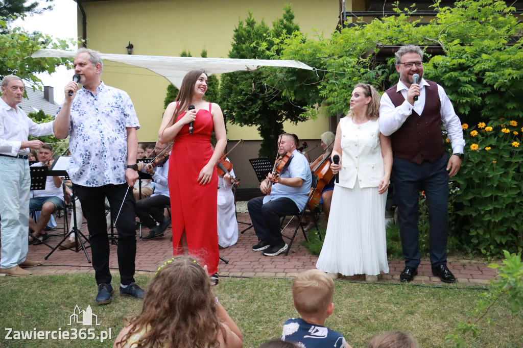 Fotorelacja II: Koncert Filharmonii Jurajskiej OPERETKA W OGRODZIE - Zawiercie