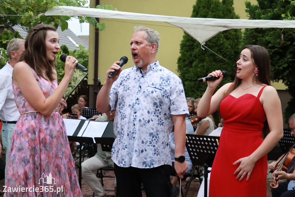 Fotorelacja II: Koncert Filharmonii Jurajskiej OPERETKA W OGRODZIE - Zawiercie