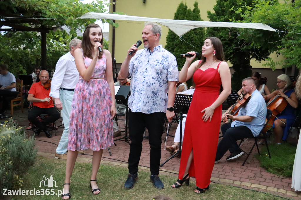 Fotorelacja II: Koncert Filharmonii Jurajskiej OPERETKA W OGRODZIE - Zawiercie