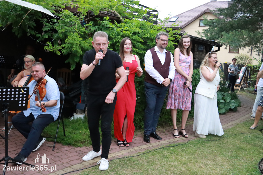 Fotorelacja II: Koncert Filharmonii Jurajskiej OPERETKA W OGRODZIE - Zawiercie