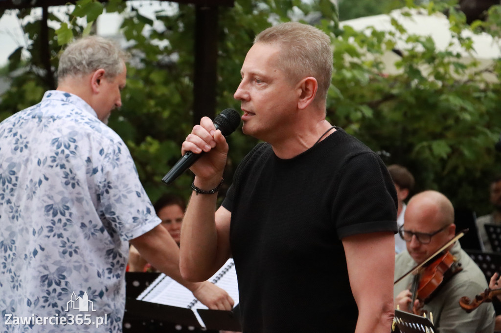 Fotorelacja II: Koncert Filharmonii Jurajskiej OPERETKA W OGRODZIE - Zawiercie