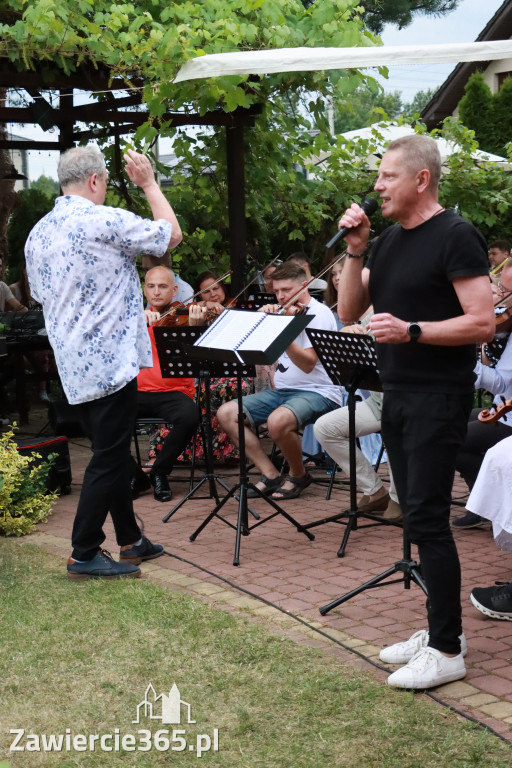 Fotorelacja II: Koncert Filharmonii Jurajskiej OPERETKA W OGRODZIE - Zawiercie