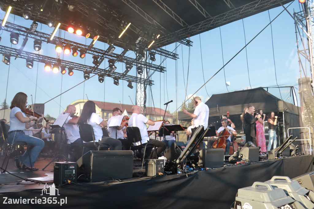 Fotorelacja II: 110 lat Miasta Zawiercie - The Unity  i Orkiestra Filharmonii Jurajskiej